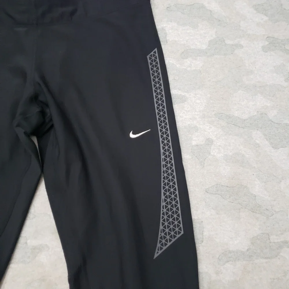 Nike Dri-FIT Leggings Womens Medium Black Drawstring Running Gym Outdoors